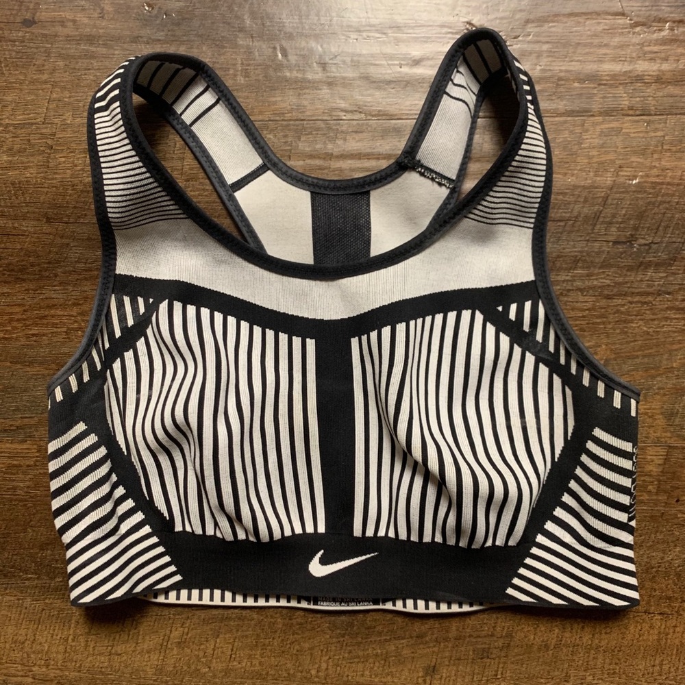 Nike FE/NOM Fly Knit Sports Bra, Size L